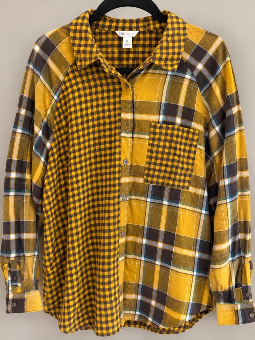 Plaid Button-Up Flannel Shirt â Size XL